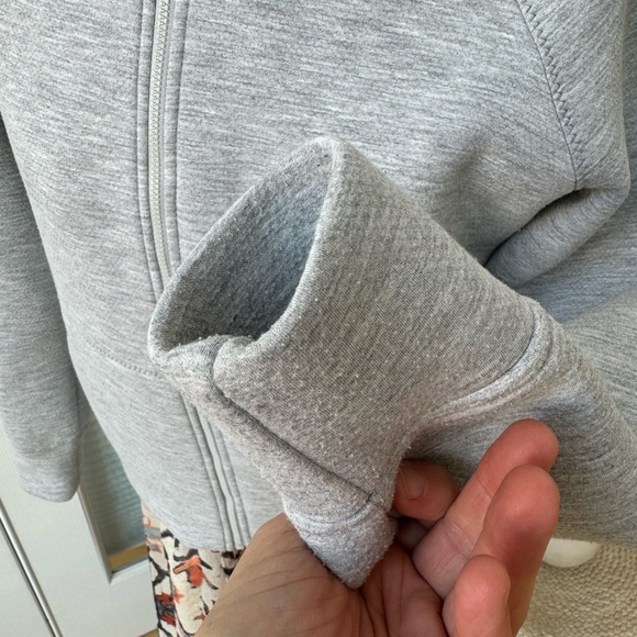 Peach - Picture 5 of 10